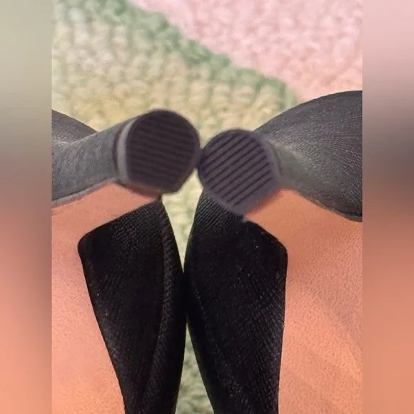 NWOT Aldo Scarlett Chain Stiletto heels. Size 8.5 - Picture 10 of 14